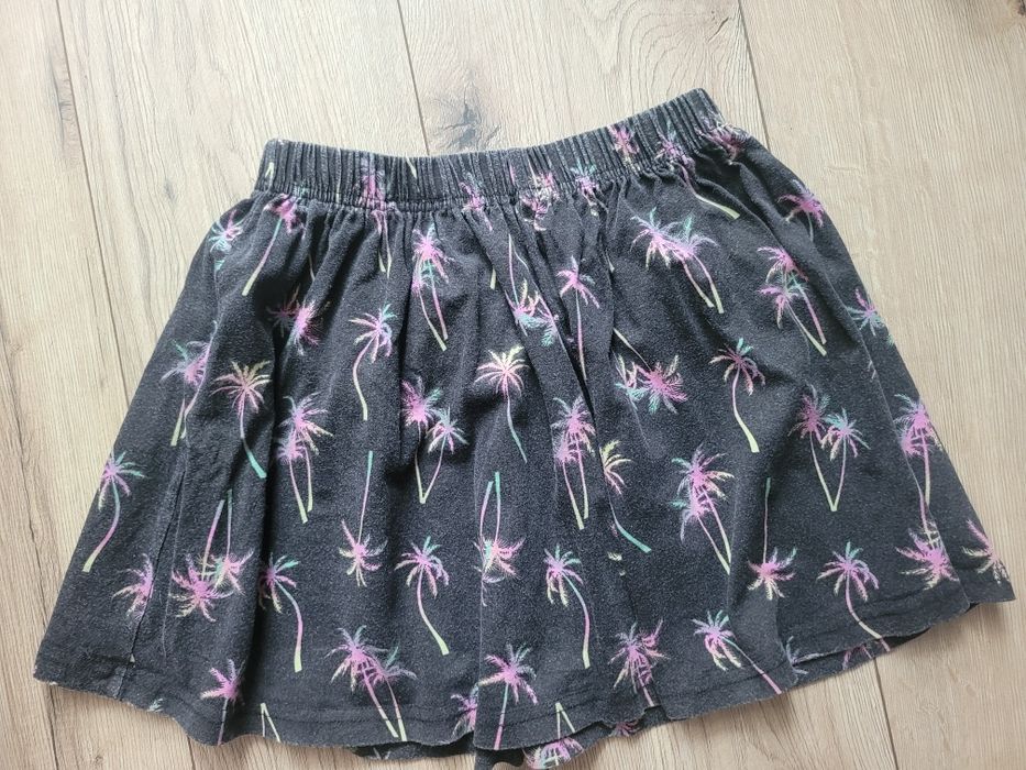 Spódniczka r. 140