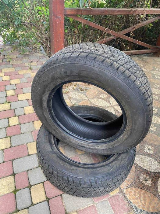 Шина Bridgestone Blizzak 225/65 R17