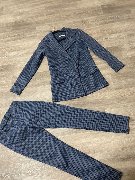 Костюм One by One