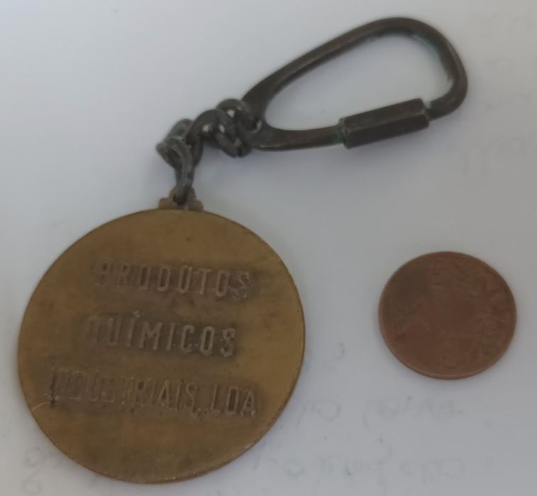 Medalhas de bronze com porta chaves
