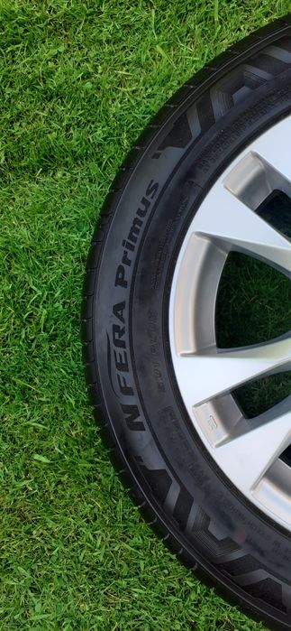 Felgi Toyota Auris z oponami letnimi