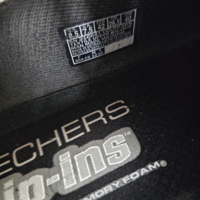 Чоловічі кросівки  "Skechers Go Walk 7 - Easy On 2"
