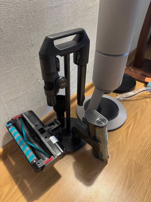 Продам SAMSUNG BESPOKE AI Jet CompleteClean VS80F28EFP/WD