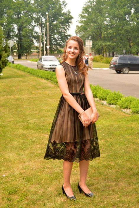 Випускна сукня / на фотосесію