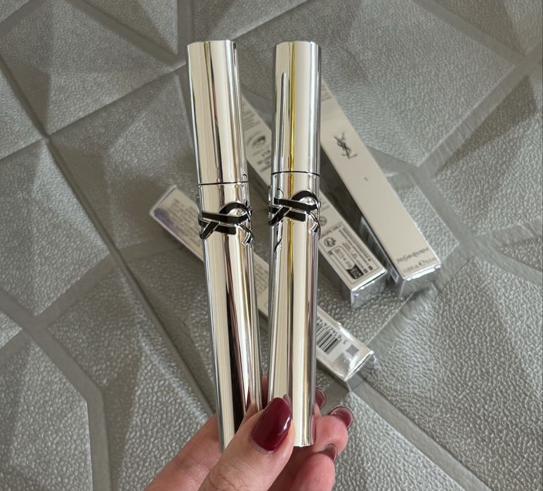 Туш Yves Saint Laurent Lash Latex