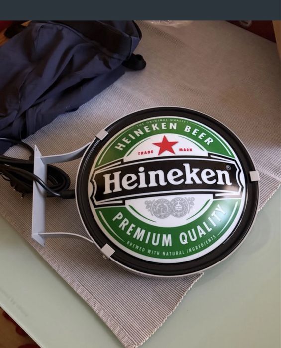 Luminoso Heineken