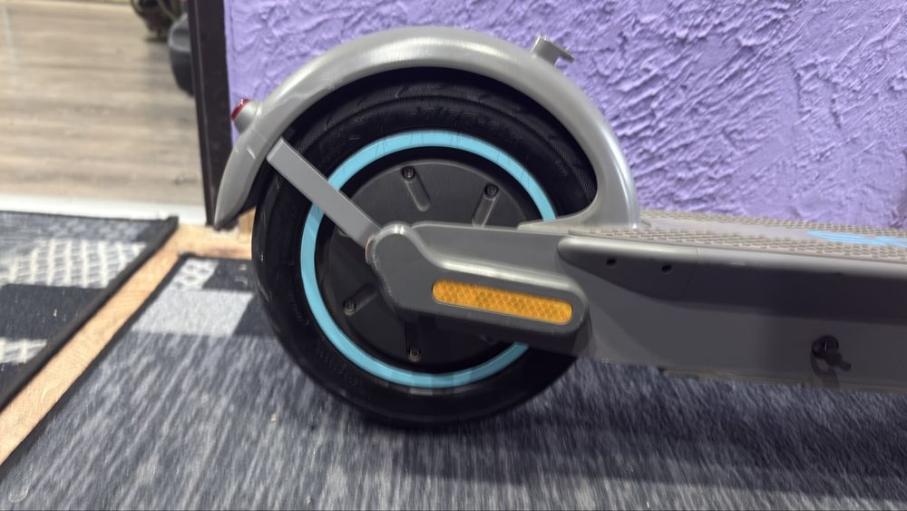 Hulajnoga Motus Scooty 10