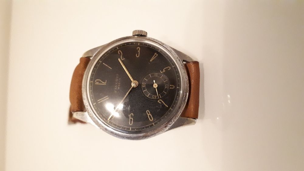 Relógio Antigo vintage Favorit Watch Swiss from 40's black dial
