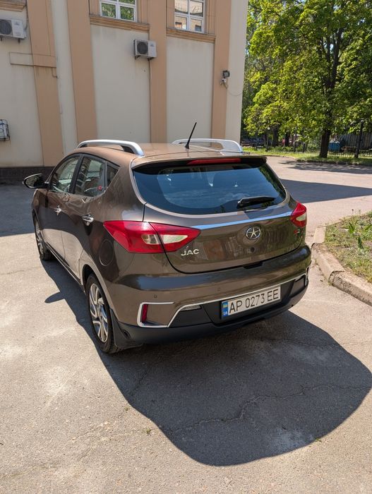 Продам Jac s2 2017