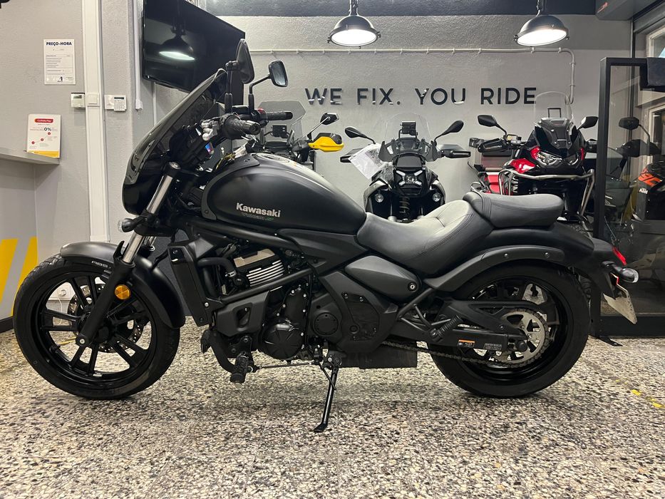 Kawasaki Vulcan s de 2021 em Óptimo estado (Reservada)
