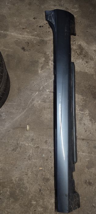 Listwa progowa lewa Volvo V40 II lak 705-16