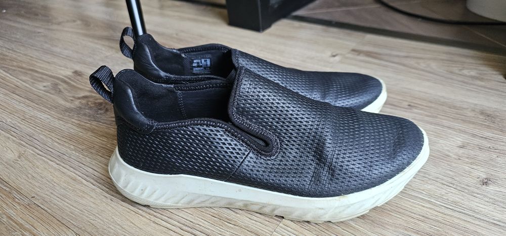 ECCO ATH-1FW Slip-on buty damskie rozmiar 40 wkładka 25,5cm używane