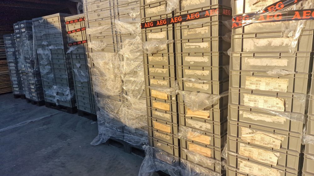 Caixas plasticas 600x400x120 novas