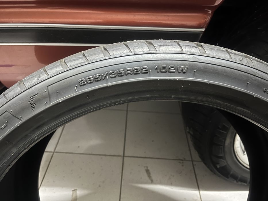 Pneus 265 35 r22 e filtro ar BMW e manete Mugen