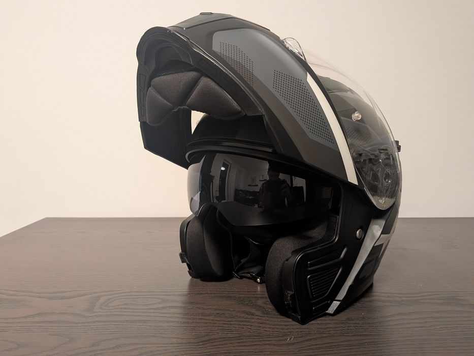 Kask motocyklowy szczękowy Cyril E-Advance | Blenda | Stan BDB