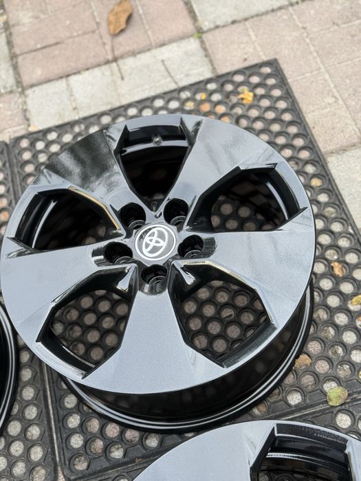 диски оригінал Toyota rav4 sienna highlander lexus rx nx 5x114,3 R17