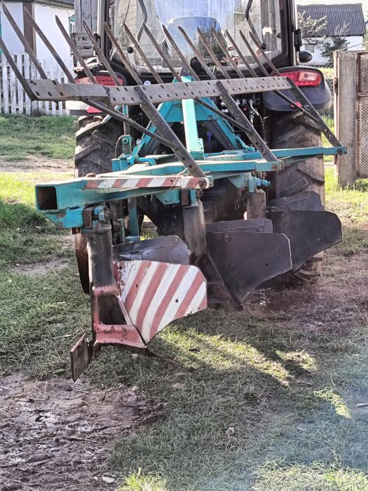 Продам Плуг ПЛН 3-35