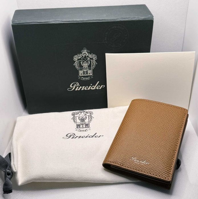 Nowe skórzane etui na dokumenty paszport Pineider - Camel