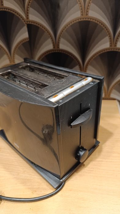Тостер Braun  рабочий