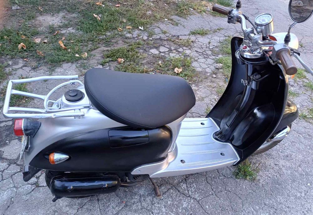 Продам yamaha vino