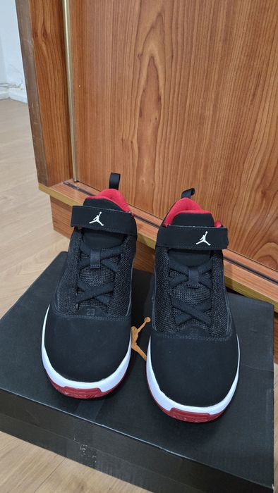 Jordan max aura 2