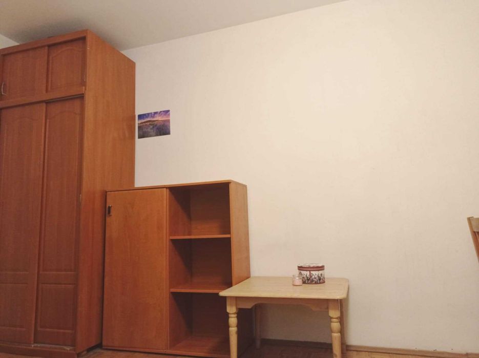 Kawalerka na Szczepinie blisko Rynku (1550 + opłaty)