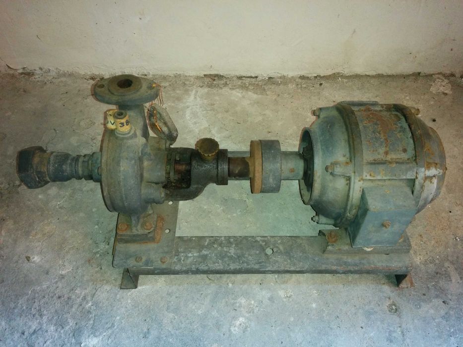 Bomba de agua trifasica64739405868035120