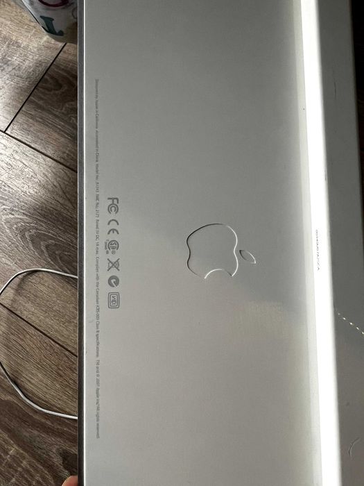 Apple A1243 Keyboard AZERTY – Elegancka Klawiatura Przewodowa