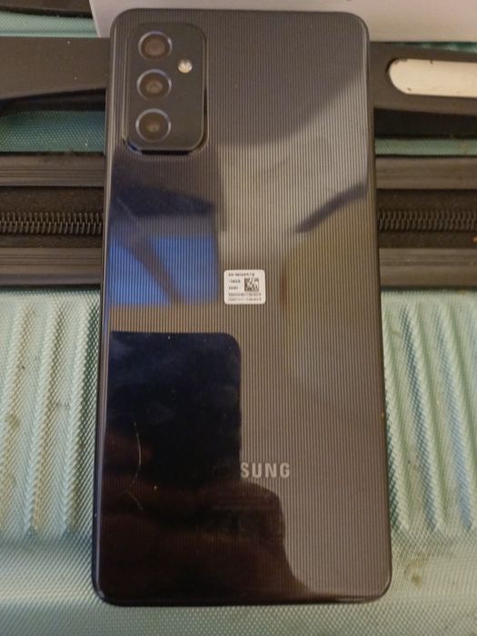 samsung M52 5Gtelefon działa