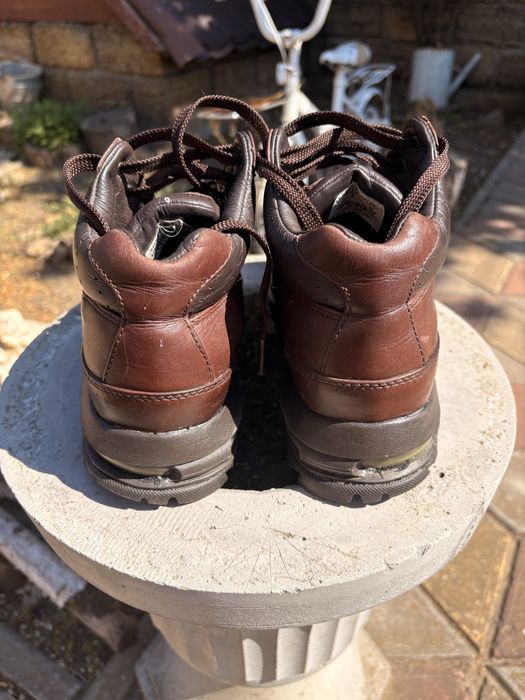 Чоловічі шкіряні черевики Nike ACG 38 р