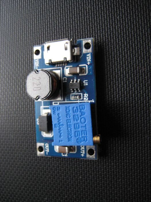 MT3608 DC-DC повышающий преобразователь усилитель.