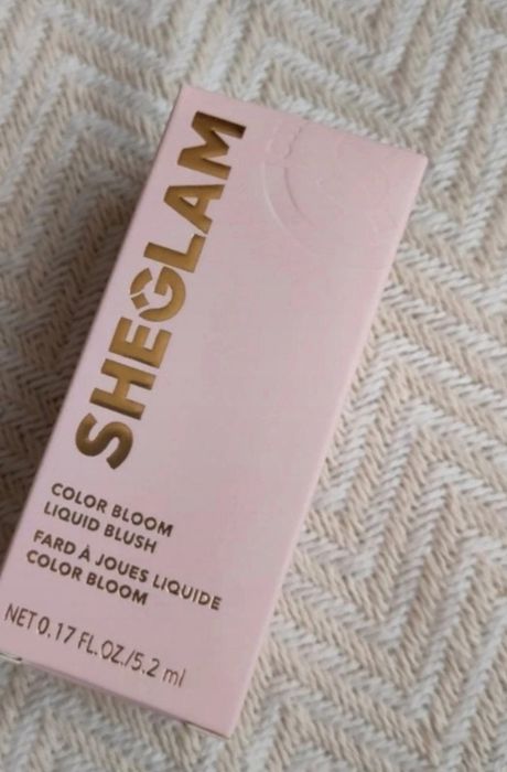 Nowy w oryginalnym opakowaniu róż sheglam love cake