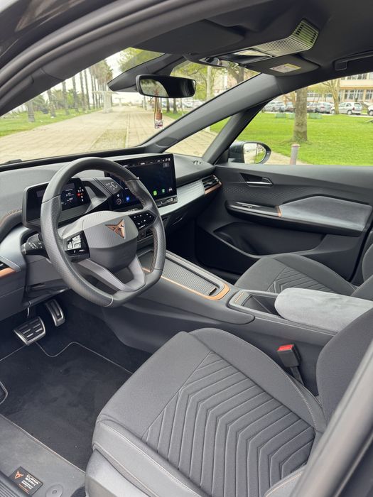 Cupra born 58kW  12mil kms !!!