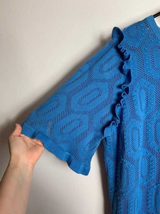 Piękny niebieski sweter na krótki rękaw ażurowy 100% bawełna