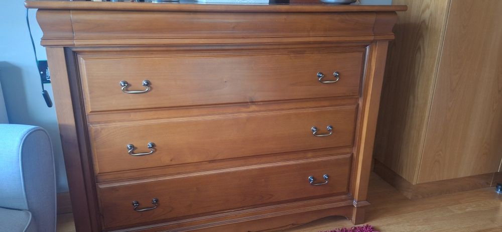 Comoda Quarto cerejeira nacional