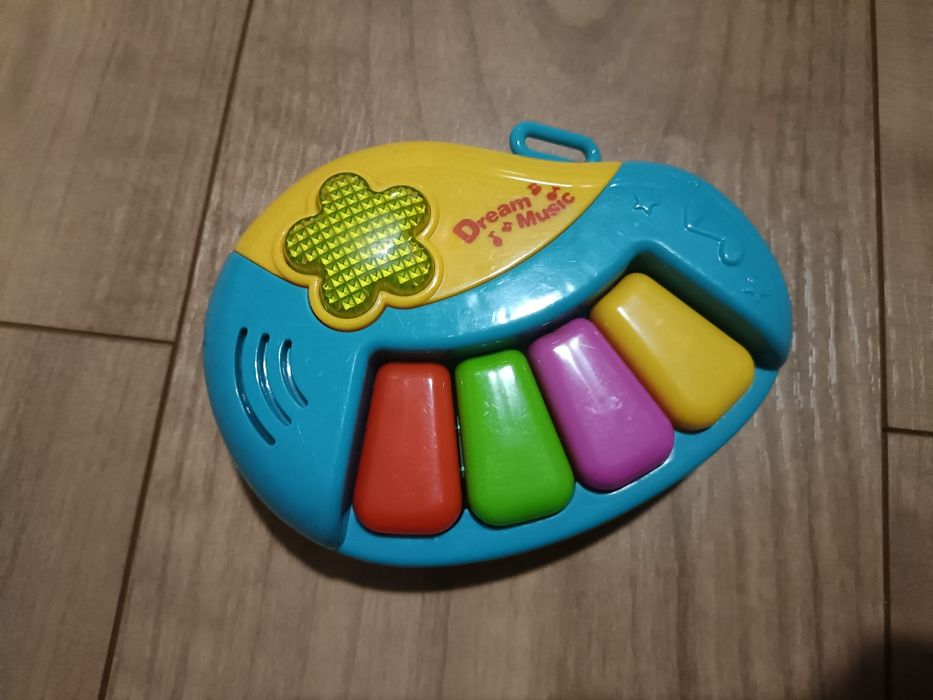 Pack 3 instrumentos musicais para bebé: luzes e música