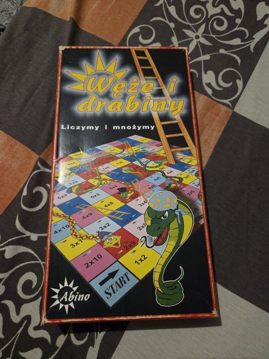 Gra Węże i drabiny oraz Jesteśmy bezpieczni na drodze.