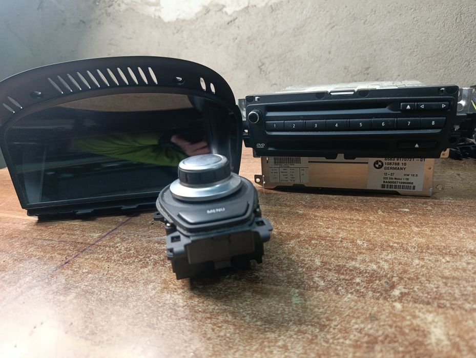 BMW E91 07r E90 - czytnik nawigacja wyświetlacz  komplet