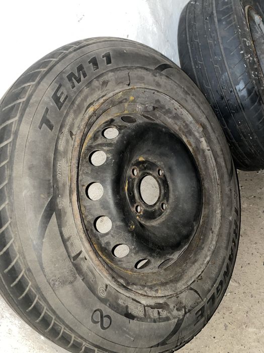 4 шини triangle разом з дисками (літо)