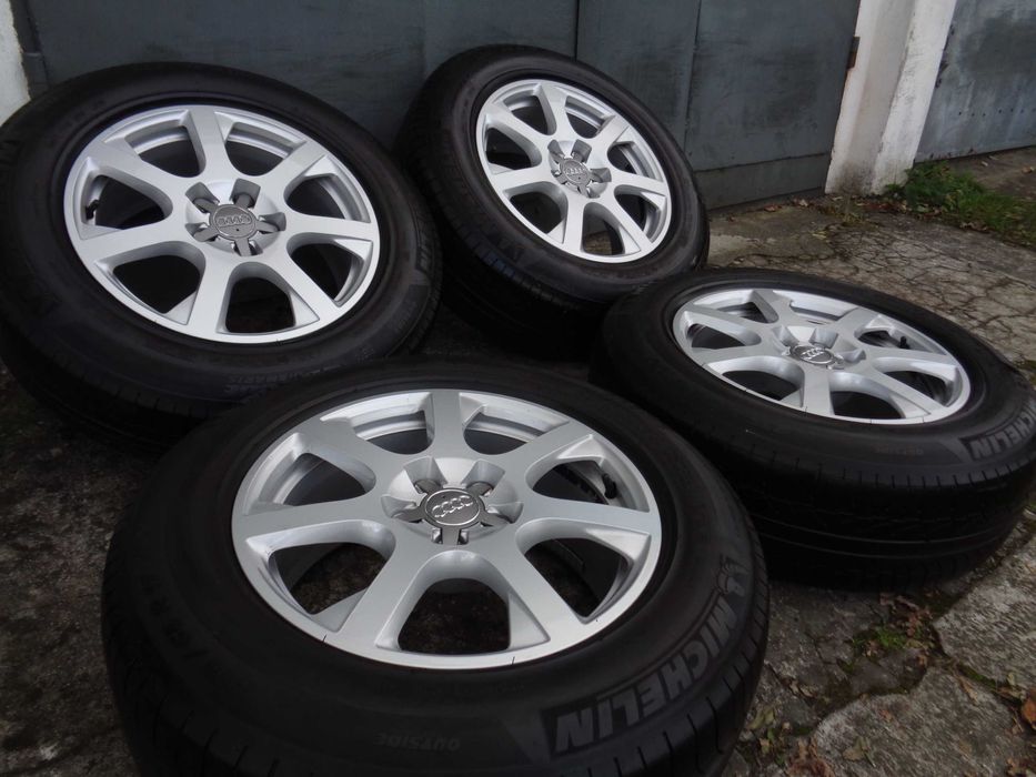 Oryginalne alufelgi AUDI Q5 17 cali 5x112 ET39 + opony letnie