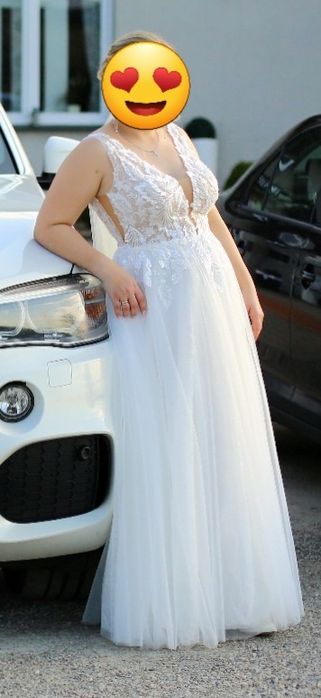 Sukienka ślubna biała