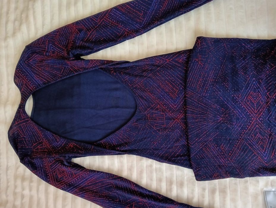 Святкова.  сукня