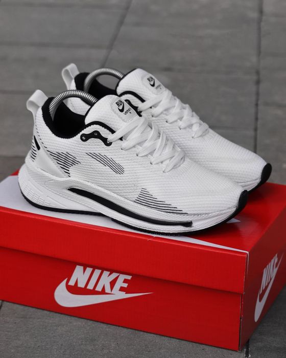 Кросівки Кроссовки Nike Vomero 18 White Белый Білий Кросовки демісезон