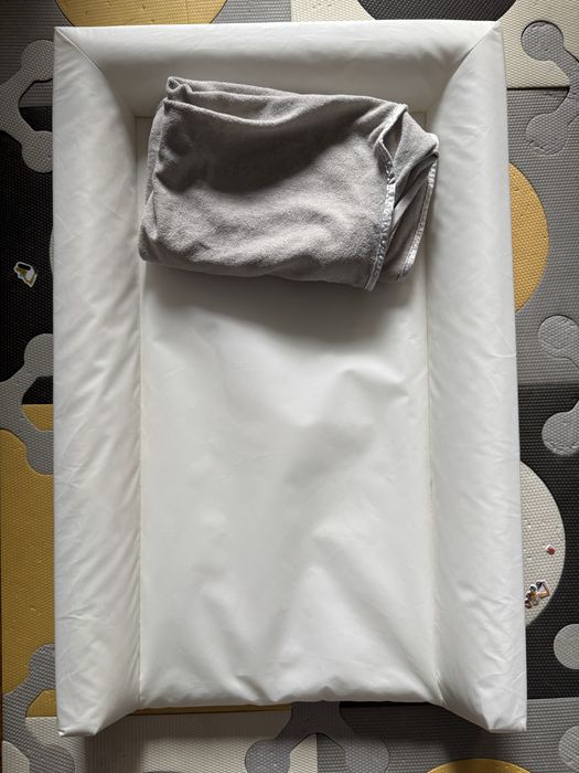 Mata do przewijania z pokrowcem Ikea