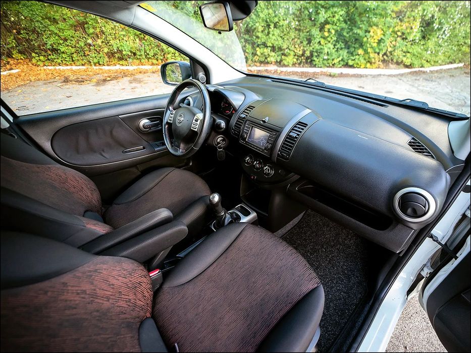 Nissan Note 1.6 16V Navi Klima Doinwestowany Zarejestrowany