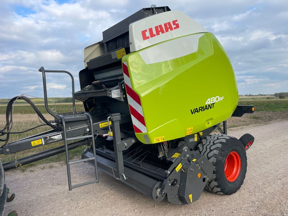 Claas Variant 480 RF