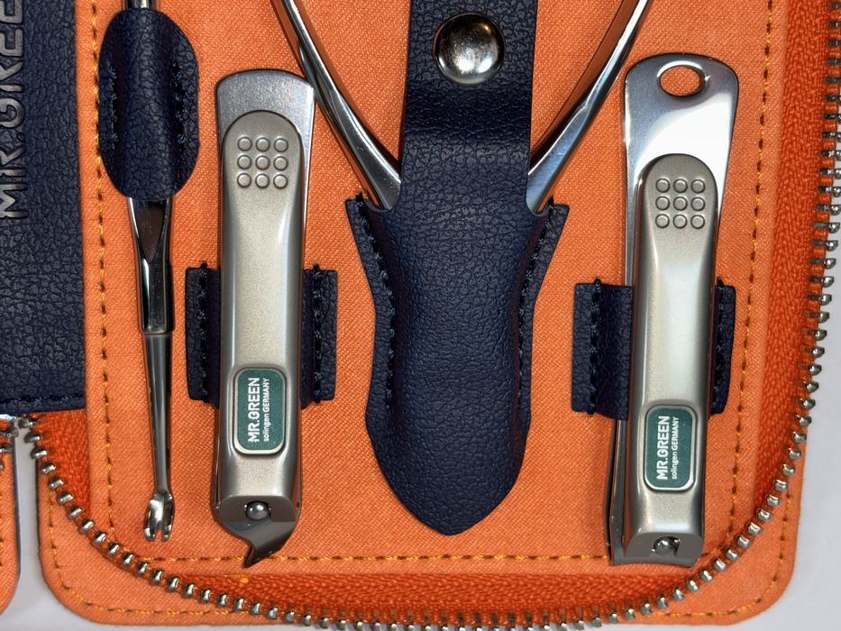 Манікюрний набір преміум якості, гарний подарунок (можна чоловіку)