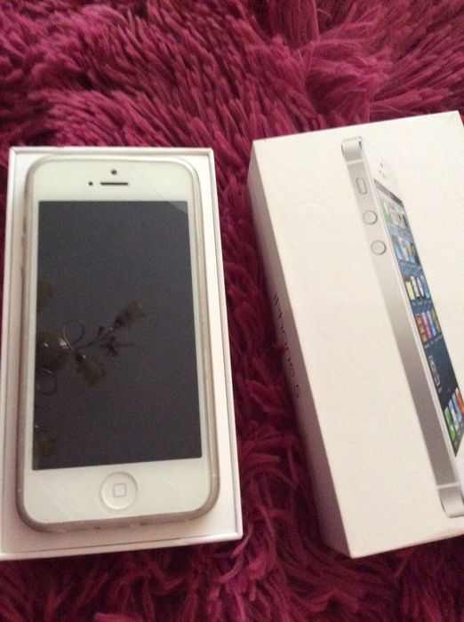 Продам iphone 5 - 16 GB рабочий - айфон 5