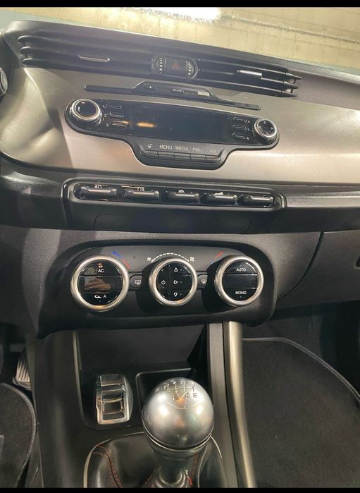 Alfa Romeo Giulieta 1.6 JTD Distinctive