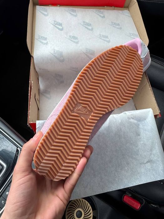 Кросівки nike cortez розпродаж